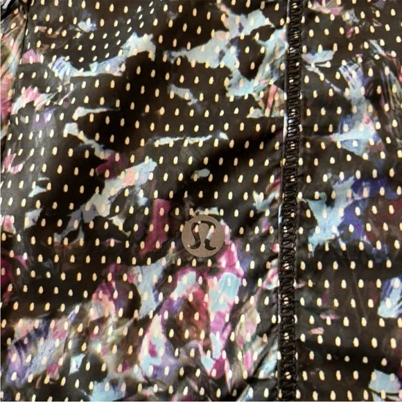 Lululemon Back Pack It Jacket - Picture 3 of 12